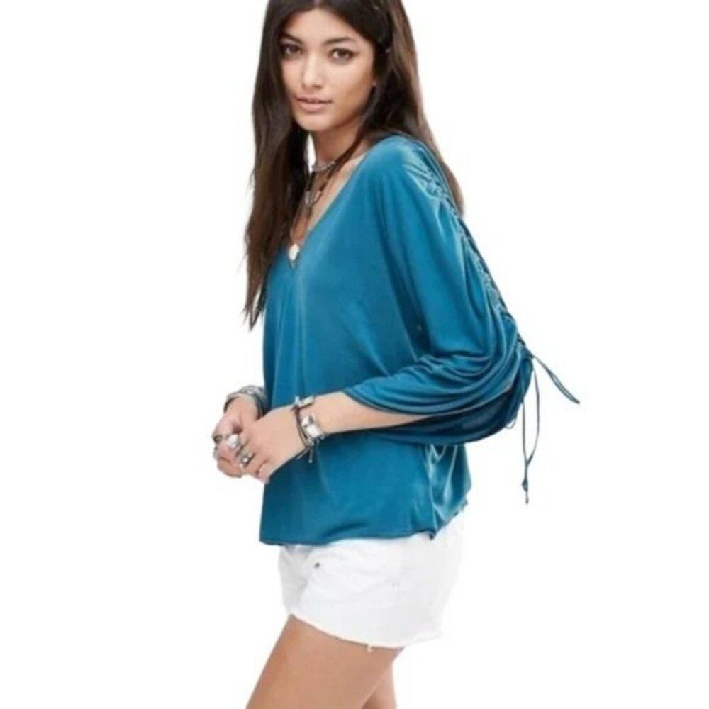 FREE PEOPLE Salt N Peppa Ruched Sleeve Top M